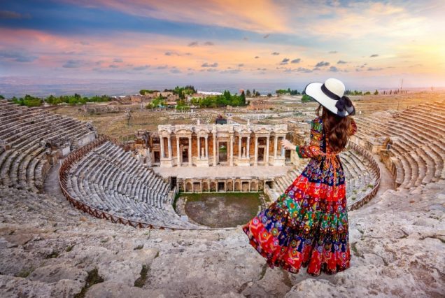 Tur Pamukkale De la/Către Kusadasi